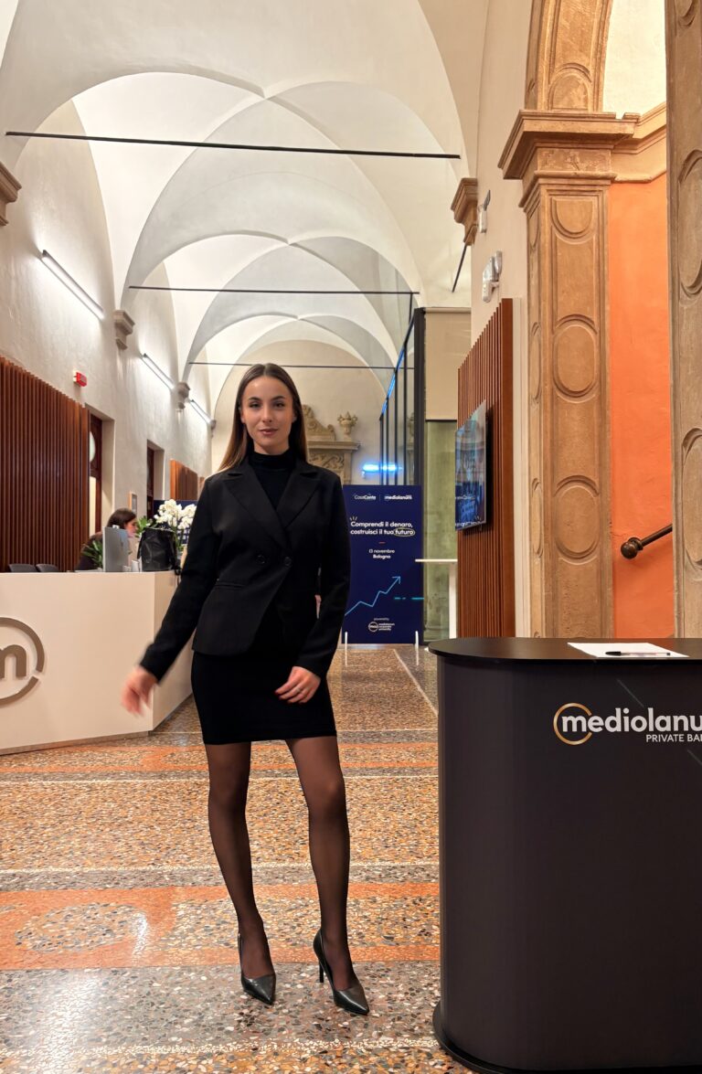 IMG 1213 768x1175