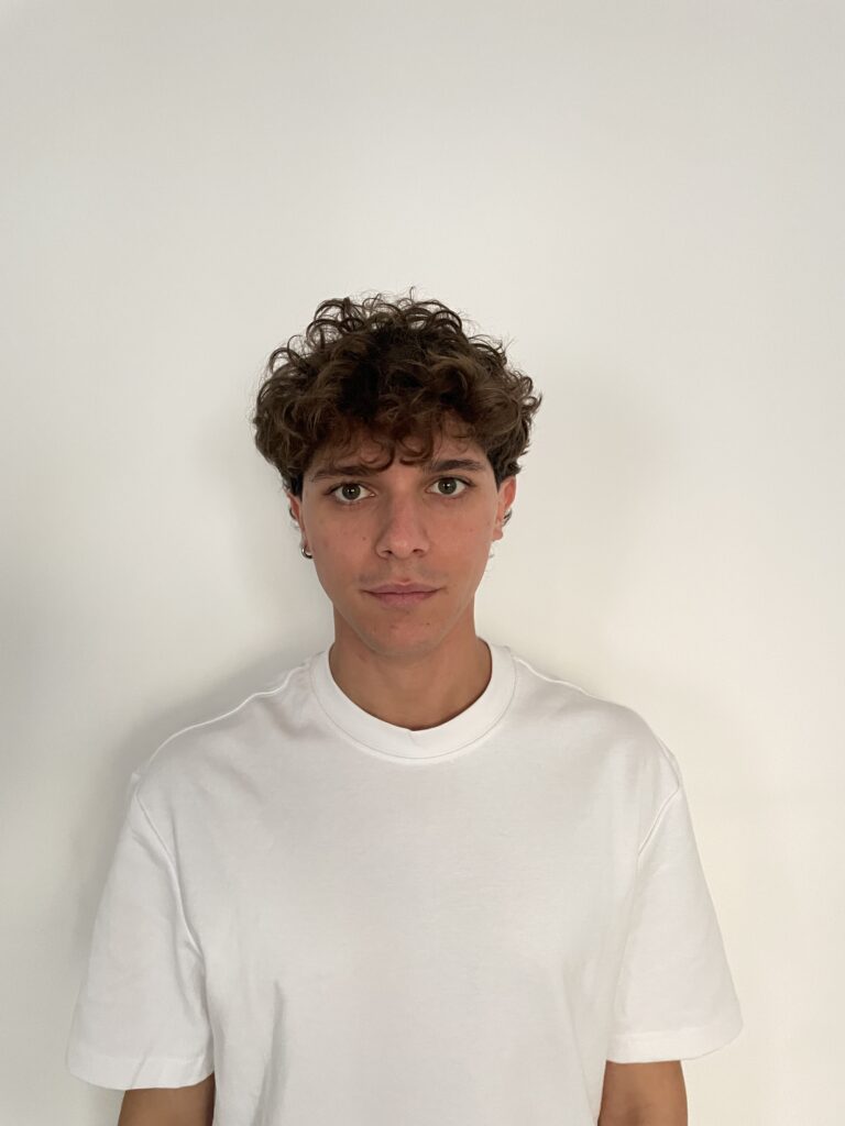 IMG 2049 768x1024
