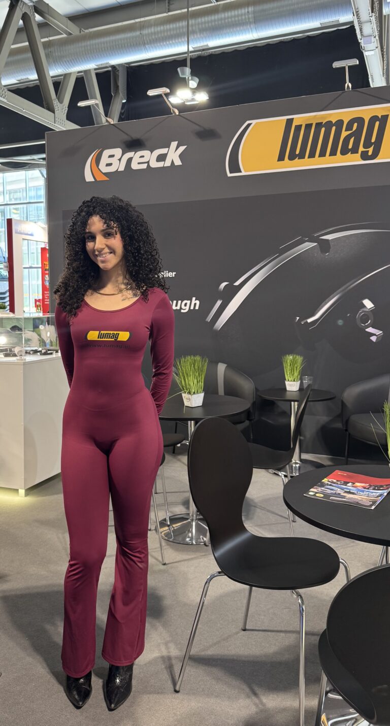 IMG 3987 768x1430
